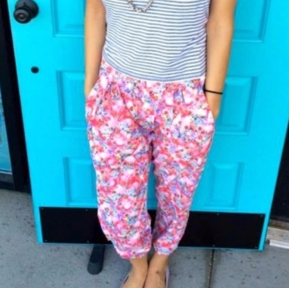 🥰 rare vintage Lululemon Rollin With My Omies pant - Picture 2 of 3